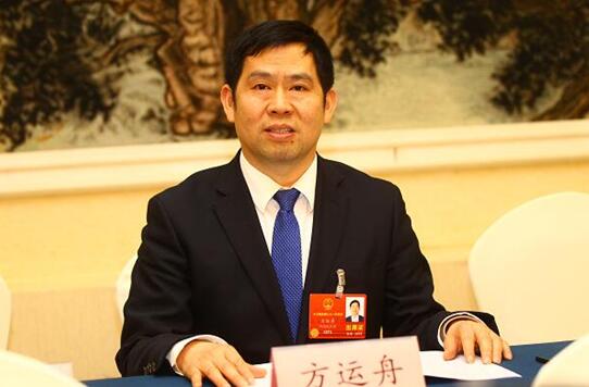 发展农村新能源汽车市场 方运舟建言这么干